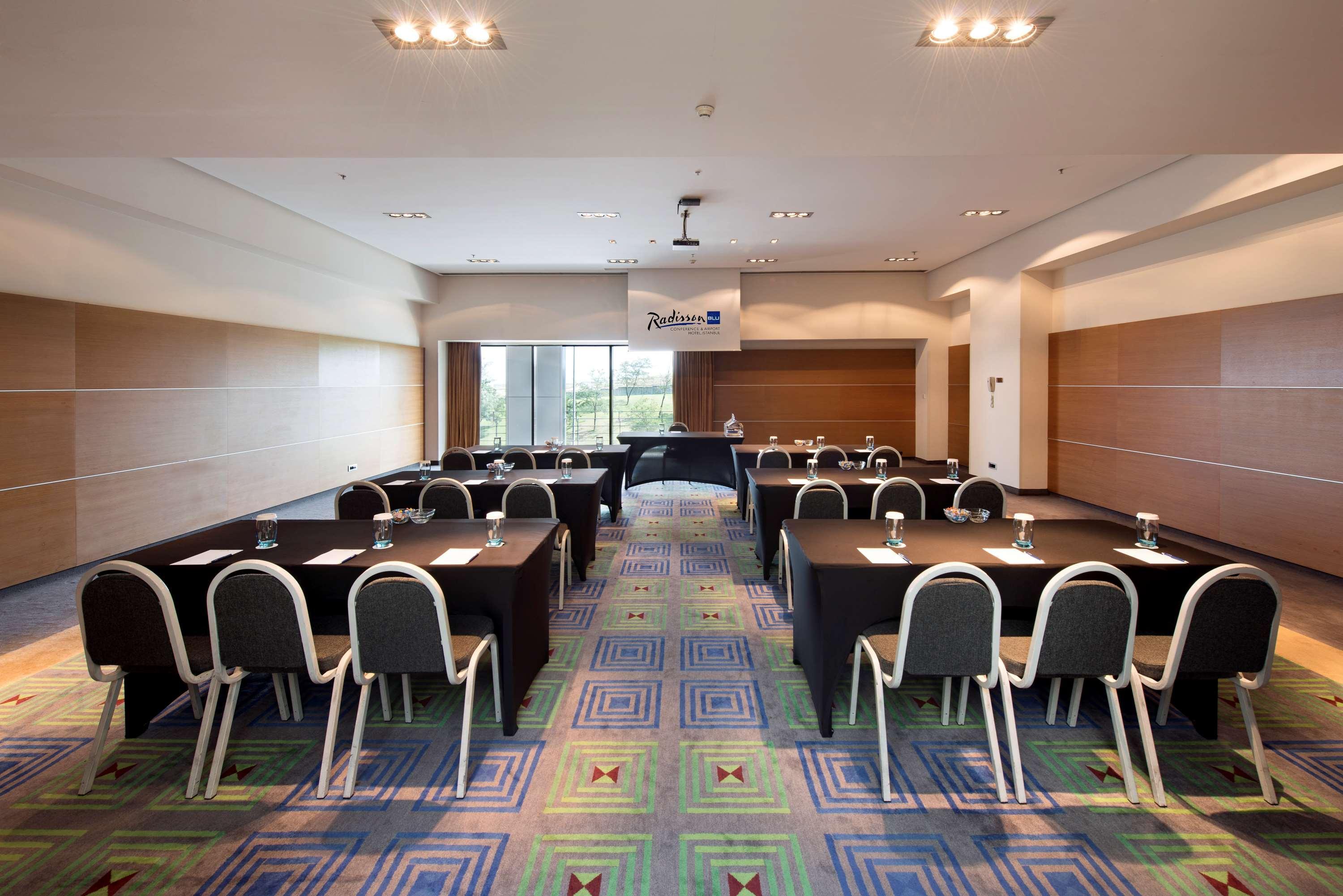 Bh Conference & Airport Hotel Istanbul Bagian luar foto