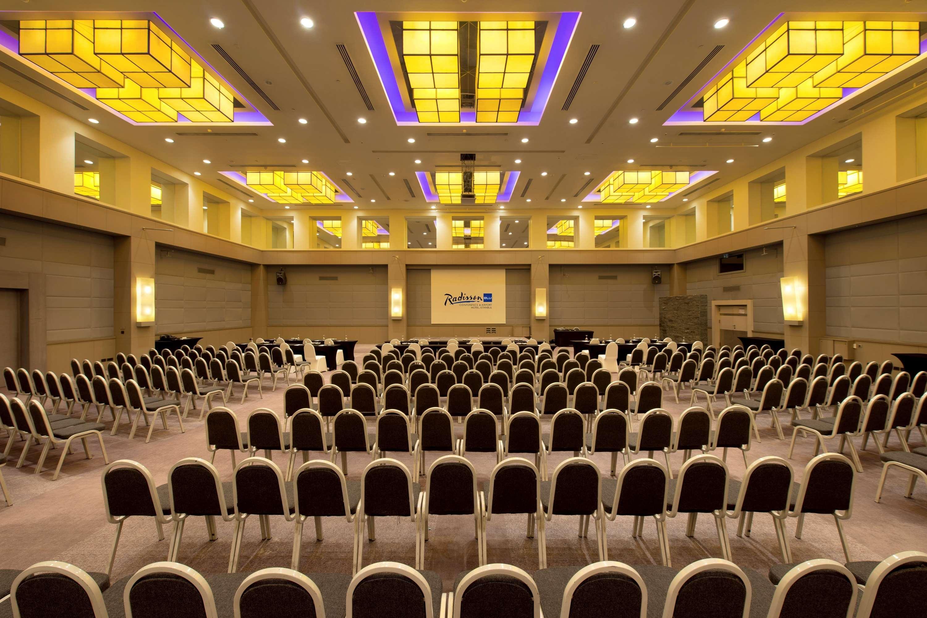 Bh Conference & Airport Hotel Istanbul Bagian luar foto